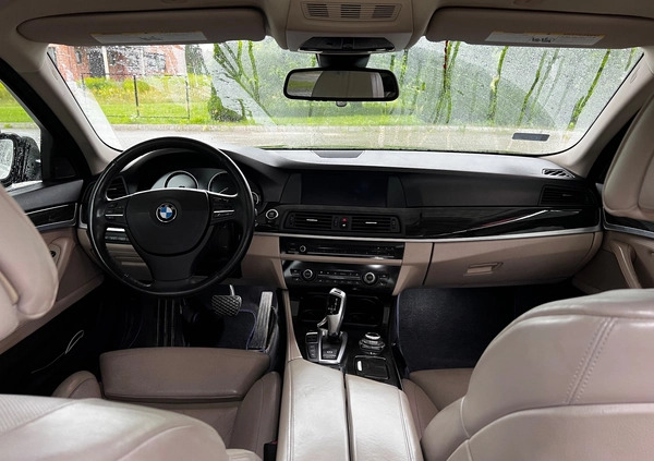 BMW Seria 5 cena 70000 przebieg: 186000, rok produkcji 2012 z Działoszyn małe 121